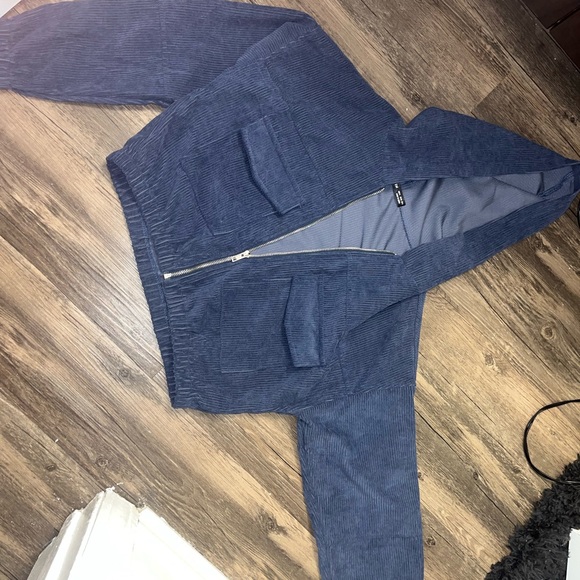 Blue jacket - Picture 3 of 4